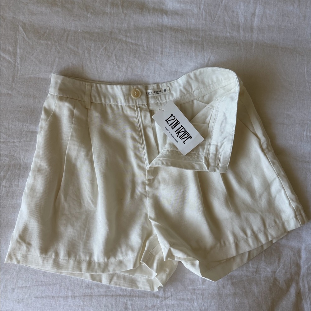 12th Tribe Women's Cream High Waist Tailored Shorts